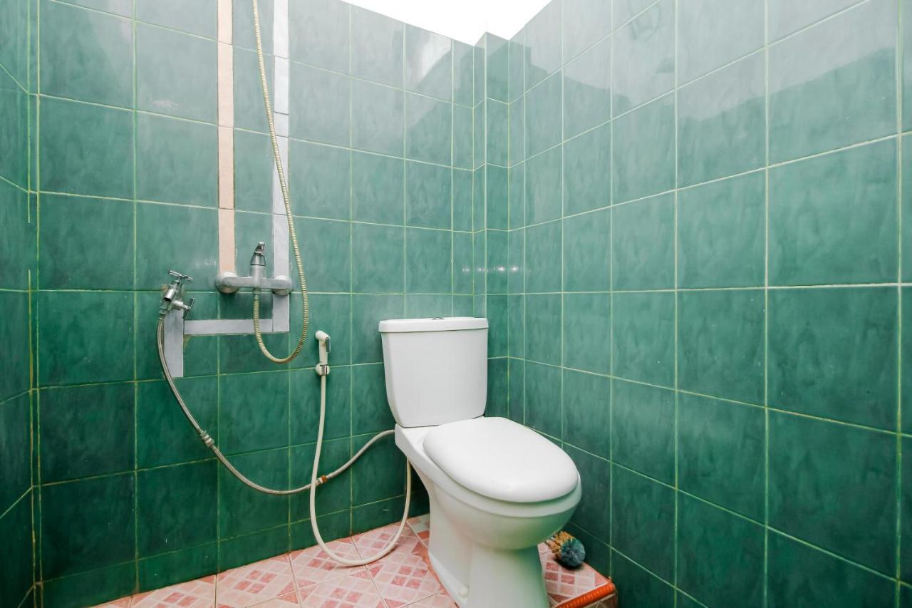 Oyo 2186 Esbe Hotel Syariah Tanjung Pandan Luaran gambar