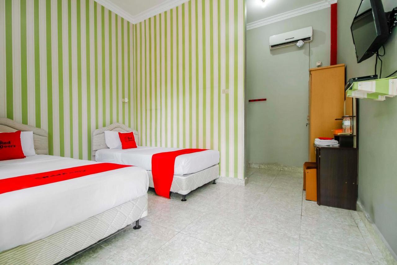 Oyo 2186 Esbe Hotel Syariah Tanjung Pandan Luaran gambar